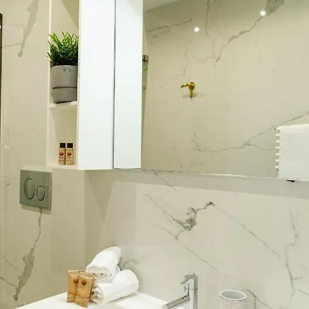 Apulialux Little Jem W Jacuzzi / 180 Steps From Sea *